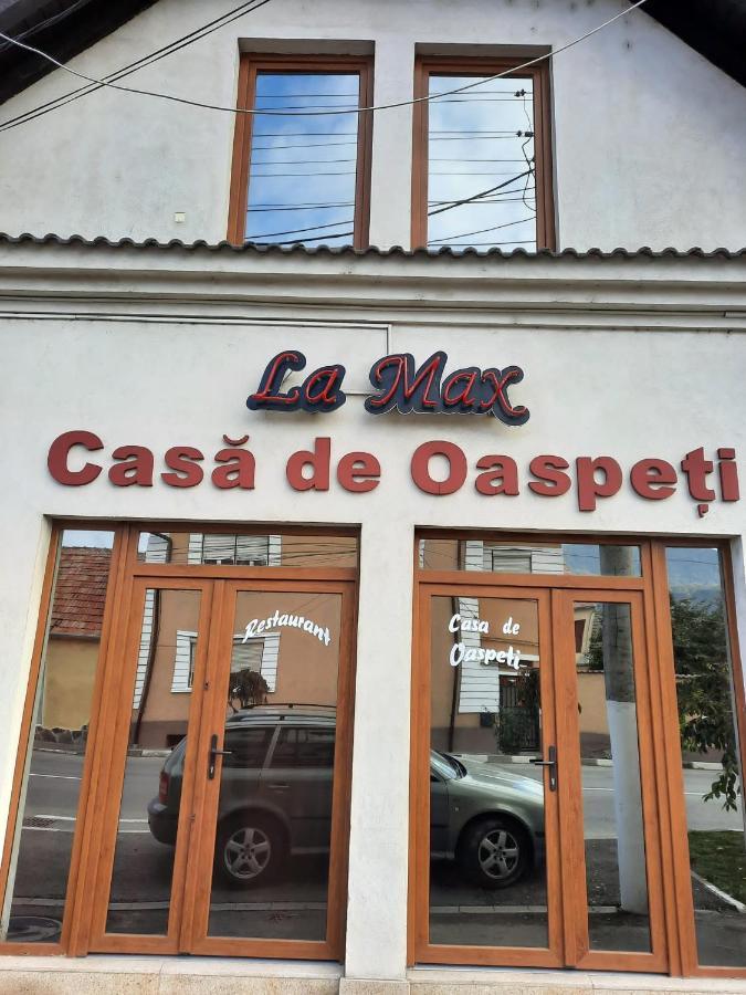 Casa De Oaspeti Maximilian Codlea Exterior photo